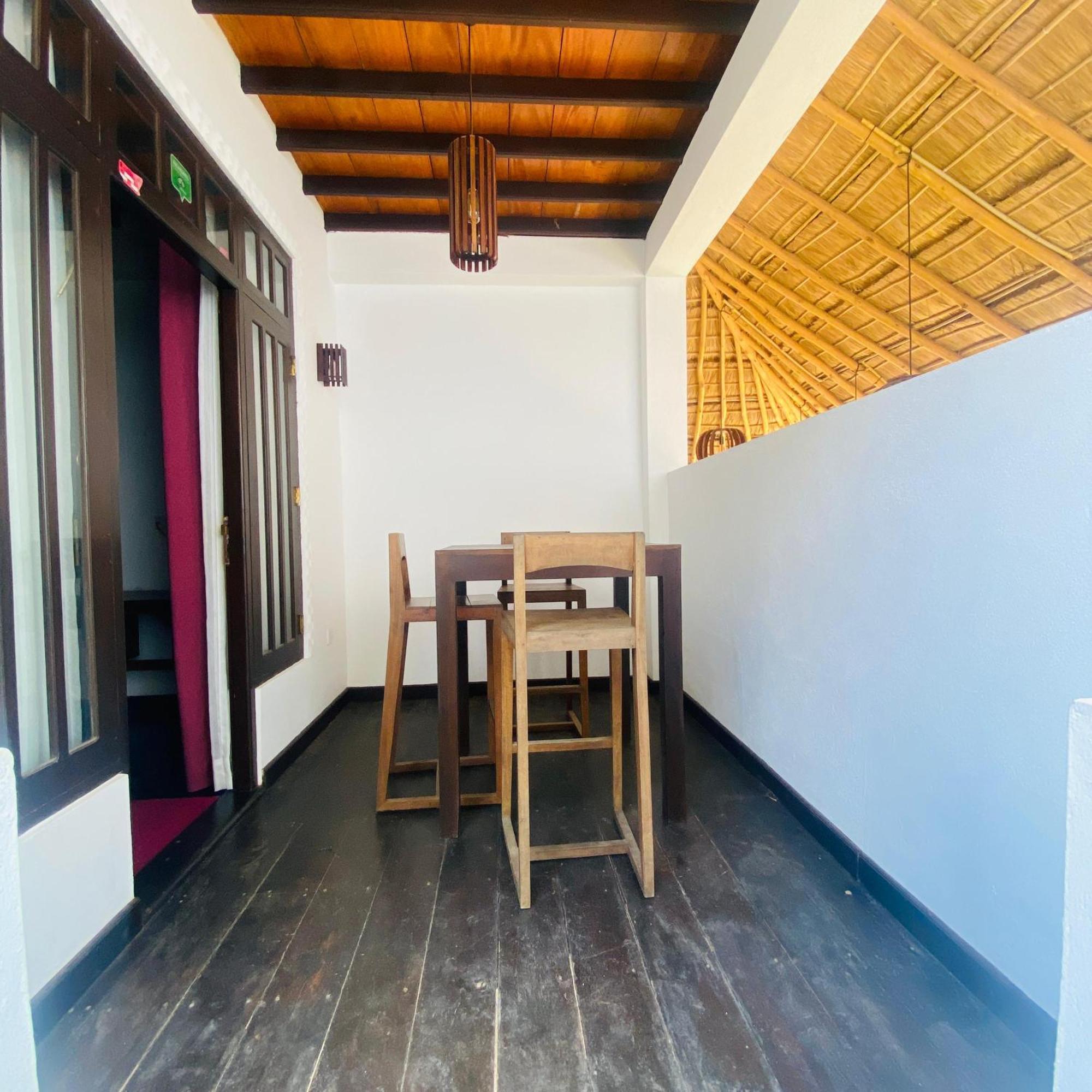 Shima Guni Beach Club Hotel Matara Rum bild